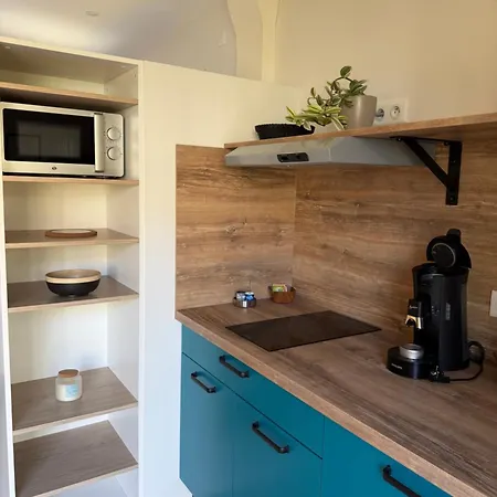 אכסניה Modernes Avec Terrasse Et Ruisseau Au Pied Des Volcans D Auvergne אורסין